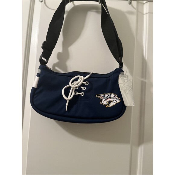 Pro-FAN-ity by Littlearth NHL Nashville Predators Jersey Crossbody Purse Bag - Picture 3 of 16